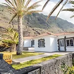 Villa Roques De Salmor